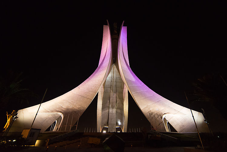 Mezouar Islem le monument